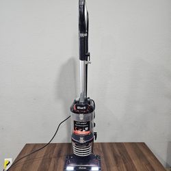 shark lift away duoclean speed upright  vacuum nv771