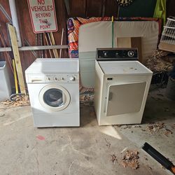 washer and dryer pair