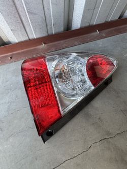 Subaru Tail Light Kit - 2006-08 Forester