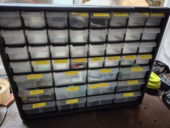 Parts organizer