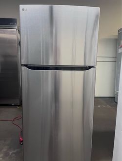LG 30” Stainless Steel Top-Freezer Refrigerator — $450