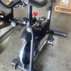 PRO TRAINER 500 BIKE