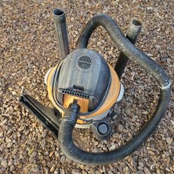 Ridgid 6gal Shop Vac