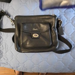 Small Black Leather Coach Purse