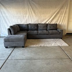 Grey L Shape Rc Willey Sectional (Delivery Available)