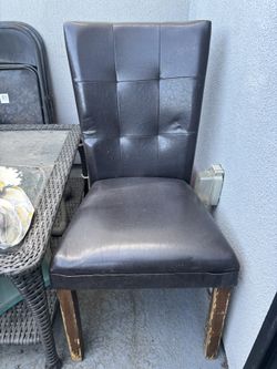 2 Dining Room Chairs