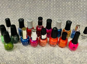 Lot of 16 Bottles of Nail Polish OPI, Sephora, ORLY, China Glaze & More...