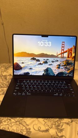 Apple Mac book air m4 2025