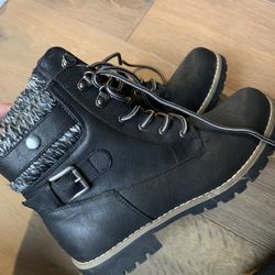 Black Boots