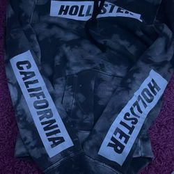 Hollister California Hoodie - Size M