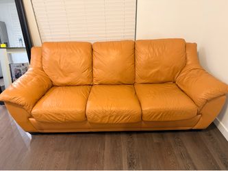 3-seater couch