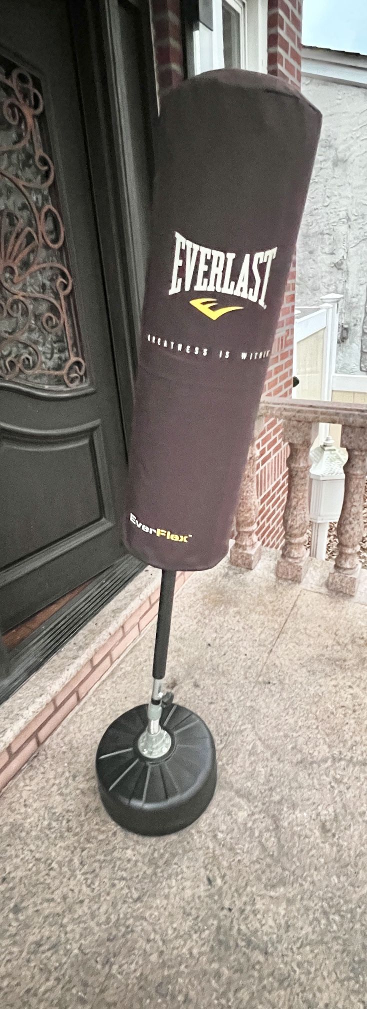Everlast Core Freestanding Reflex Punching Bag