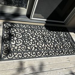 Frontgate Outdoor Rubber Door Mats 30” X 59”