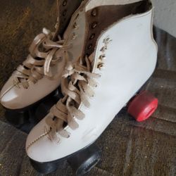 Dominion Canada Roller Skates