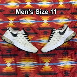 Nike Fingertrap Max White Black Running Training Shoes 666410-100 Mens Size 11