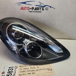 1 broken clip 2014 - 2015 - 2016 PORSCHE BOXSTER 981 RH XENON HEADLIGHT OEM AX65831