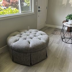 Ottoman Like New