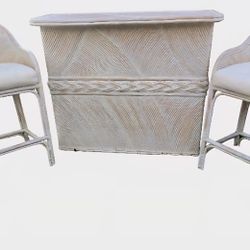 Vintage fauxbamboo old florida coastal PalmBeach schic pencil reed bar stand with two bar stools set