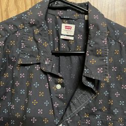 Mens Xl Levi Button Up 