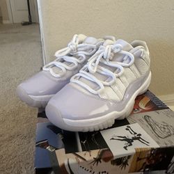 Air Jordan 11s Size 8