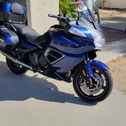 2013 Triumph Trophy SE 1200