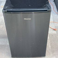 Hisense Mini Fridge