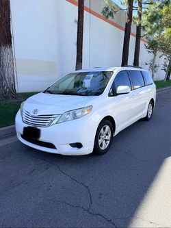 2015 Toyota Sienna