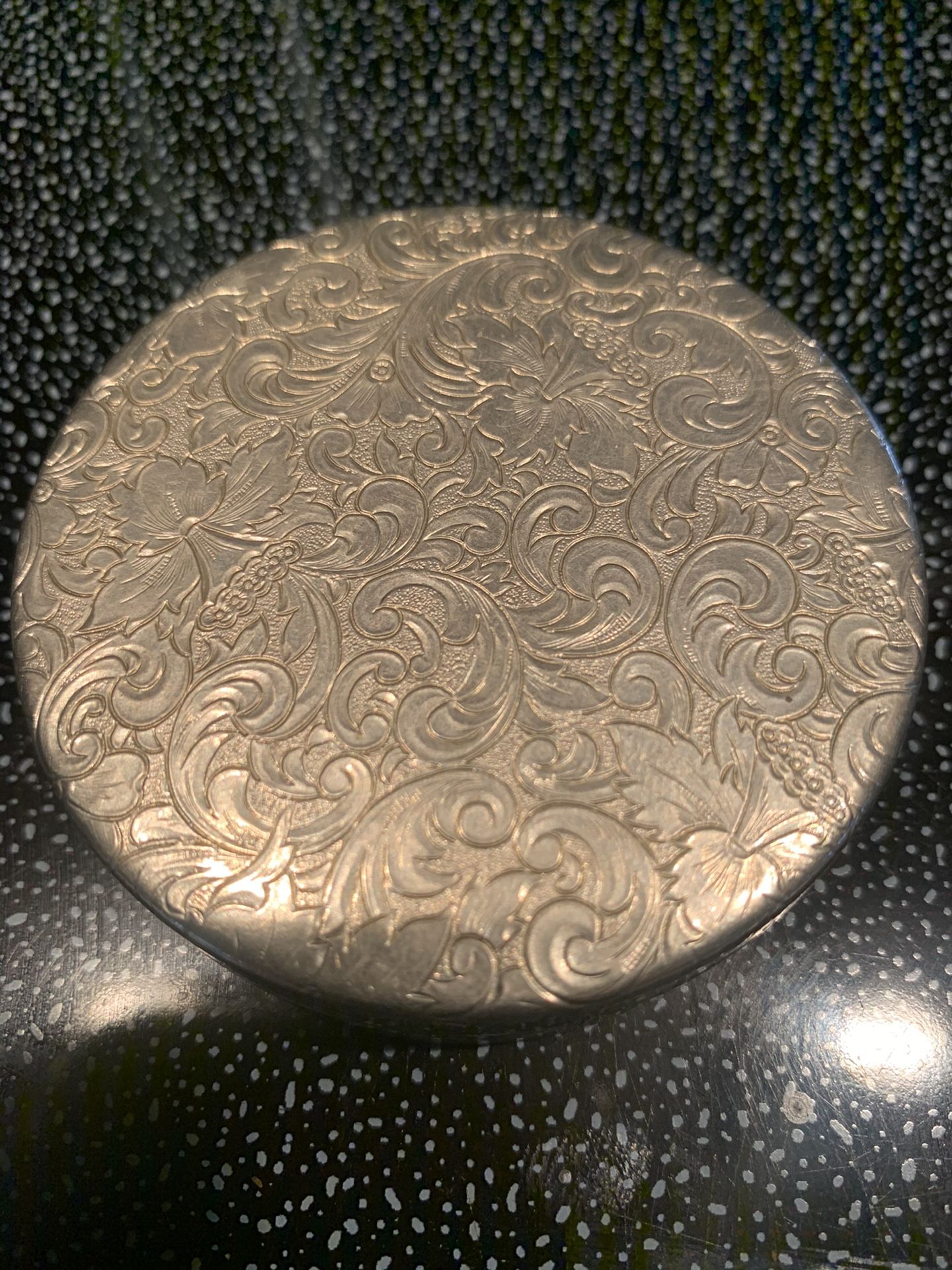 Can keeper snuff holder