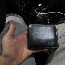 Gucci Wallet for Sale in Wichita, KS - OfferUp