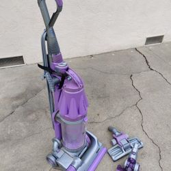 Dyson Animal Vacuum Cleaner, Works, Parts Only 