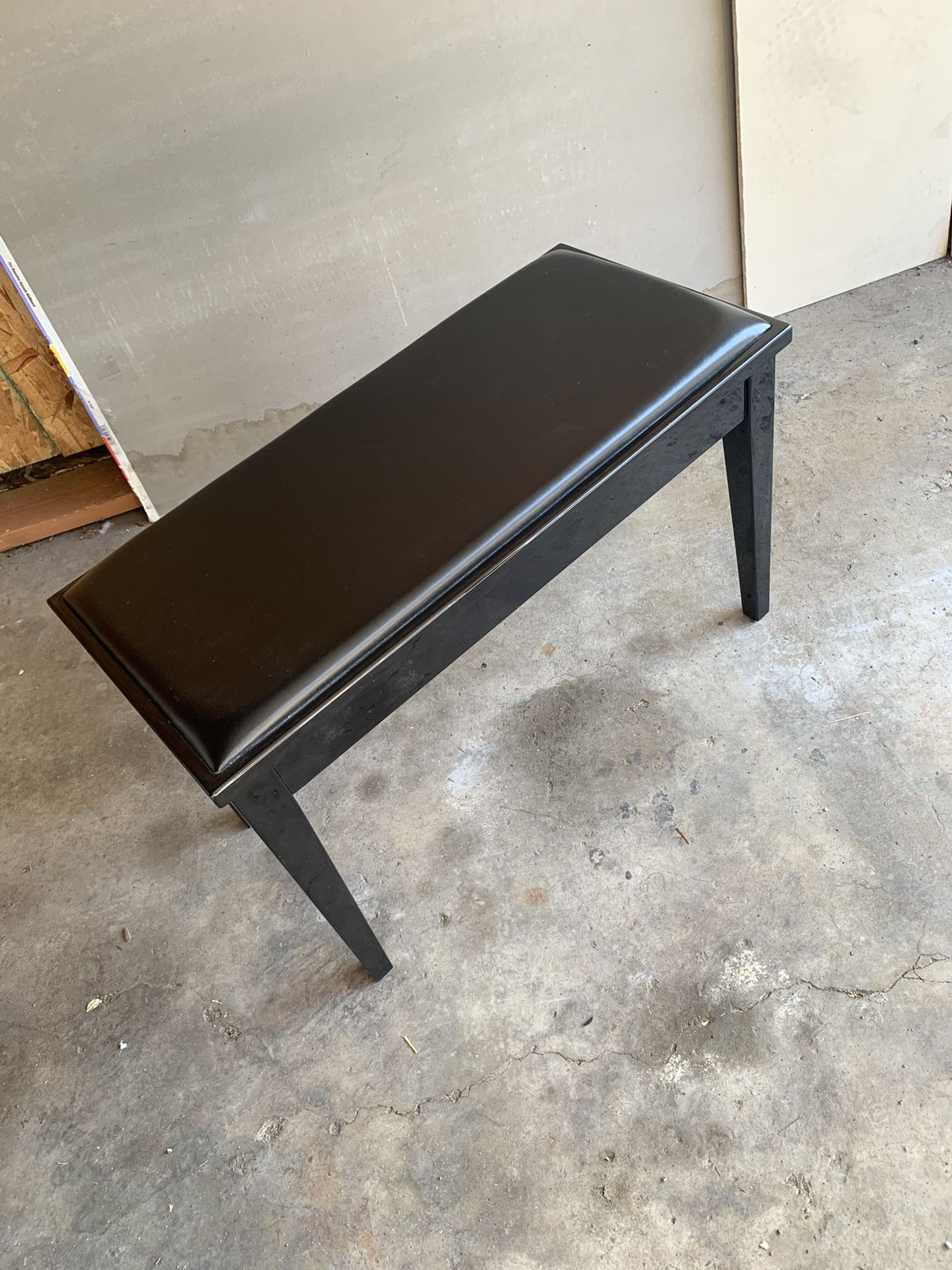 Yamaha piano bench