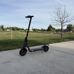 Max Shot Electric Scooter