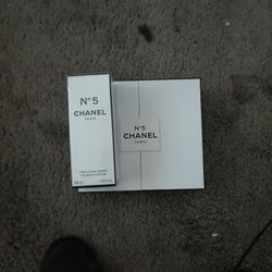 Chanel No 5 Body Lotion And Perfume 