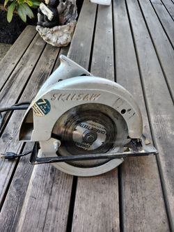 Skilsaw Model 574 7 1/4" Circular Saw
