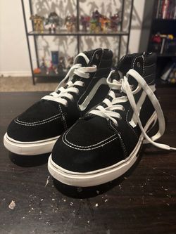 Steel toe shoes "vans" size 9