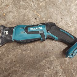 Makita 18 Volt Mini Sawzall
