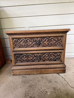 Wood 2-Drawer Nightstand with Carved Detail