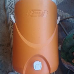 Colman 5 Gallon Water Station