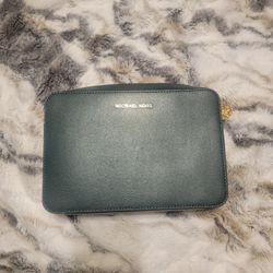 Micheal Kors Purse