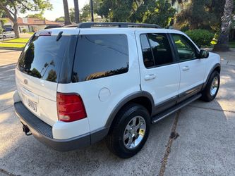 2003 Ford Explorer