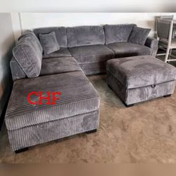 Livingroom sectional couch with ottoman