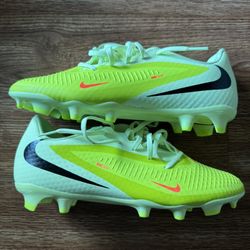 Nike Phantom 6 Low Academy 