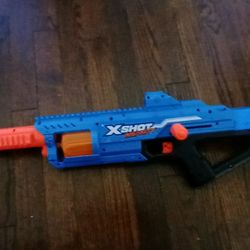 X-Shot Infinity + 24 nerf bullets 