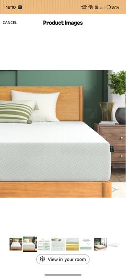 Zinus mattress 8" inch mattress with white mattress protector