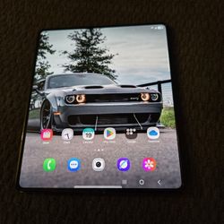 Samsung Galaxy S22 Ultra & Samsung Galaxy Z Fold 5