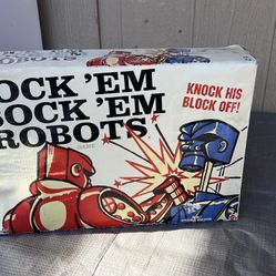 2014 Knock Em Sock Em Robots