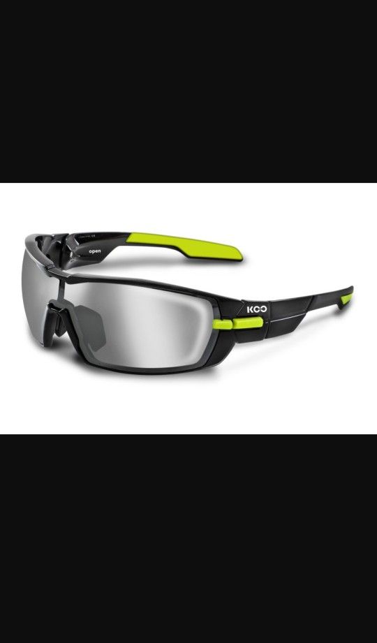 🔥New In Box Koo (KASK) Cycling Sunglasses Black/Lime Green🔥
