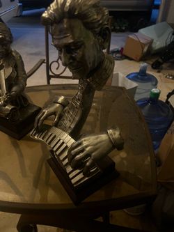 Musician sculptures
