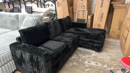 New 92x59 furry corduroy sectional couch