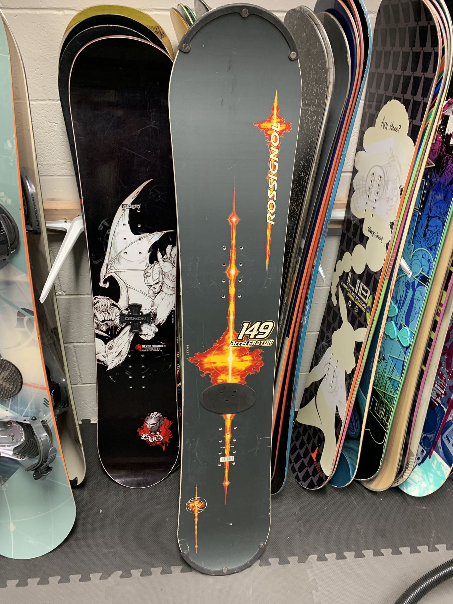 Rossignol 149 snowboard with warranty for Sale in Las Vegas, NV OfferUp